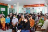 Người bệnh ĐTĐ chờ khám mắt để phát hiện sớm bệnh võng mạc ĐTĐ (ảnh Thu Hiền)
