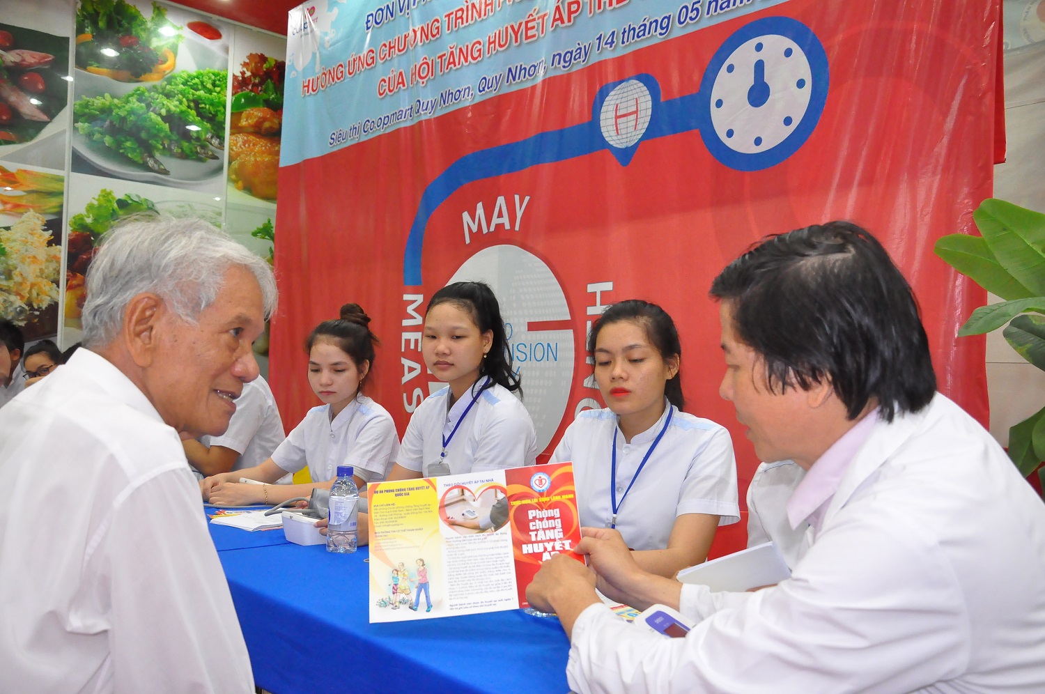 Hưởng ứng Tuần lễ toàn dân đi đo huyết áp: Cần nhớ Thông điệp "Hãy nhớ số đo huyết áp như số tuổi của mình"