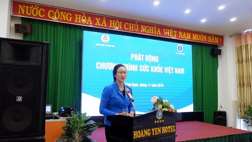 PGS TS Phạm Thanh Bình   Chủ tịch Công đoàn Y tế Việt Nam phát biểu khai mạc Chương trình