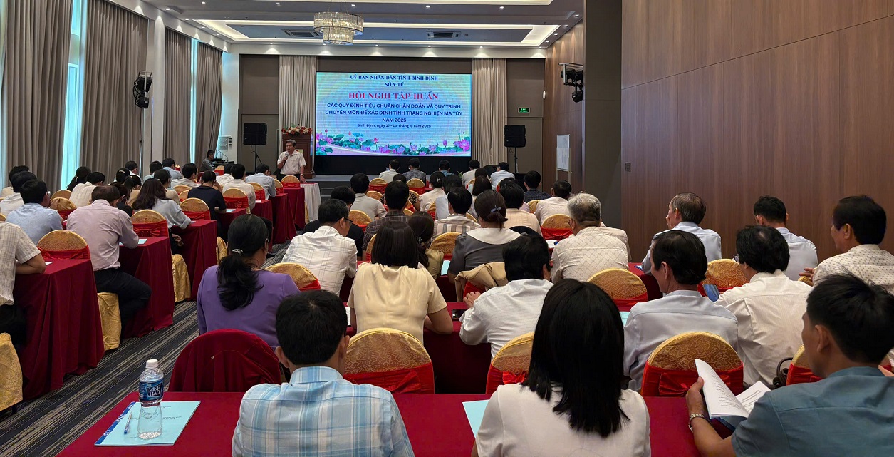 Tập huấn các quy định tiêu chuẩn chẩn đoán và quy trình chuyên môn để xác định tình trạng nghiện ma túy năm 2025